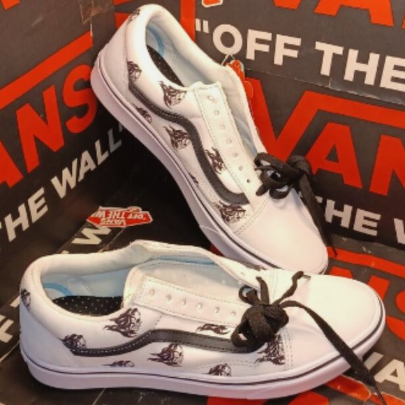 VANS ComfyCush Old Skool Sixty Sixers Skulls Men's 9.5 Black/White VN0A3WMA1RU - Picture 1 of 13